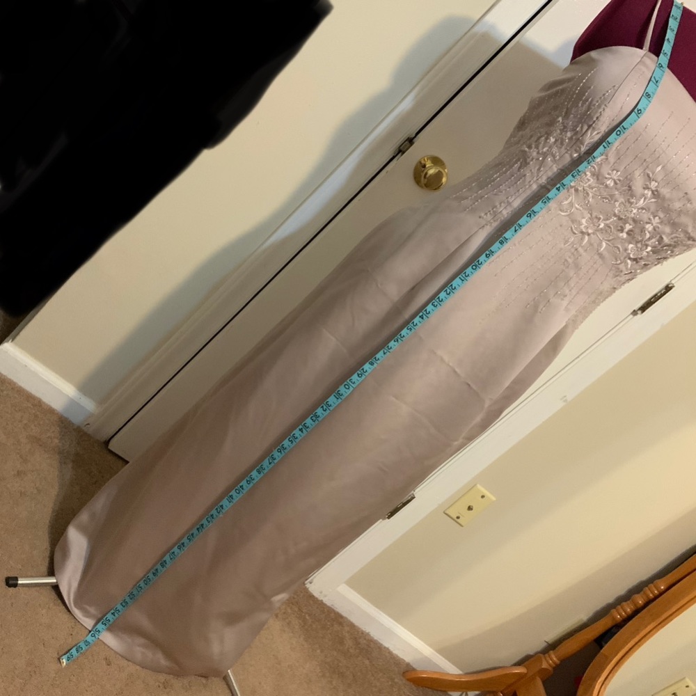 Like New Forever Yours 2 Pz Champagne Sequined Evening Ball Gown … - Picture 11 of 12
